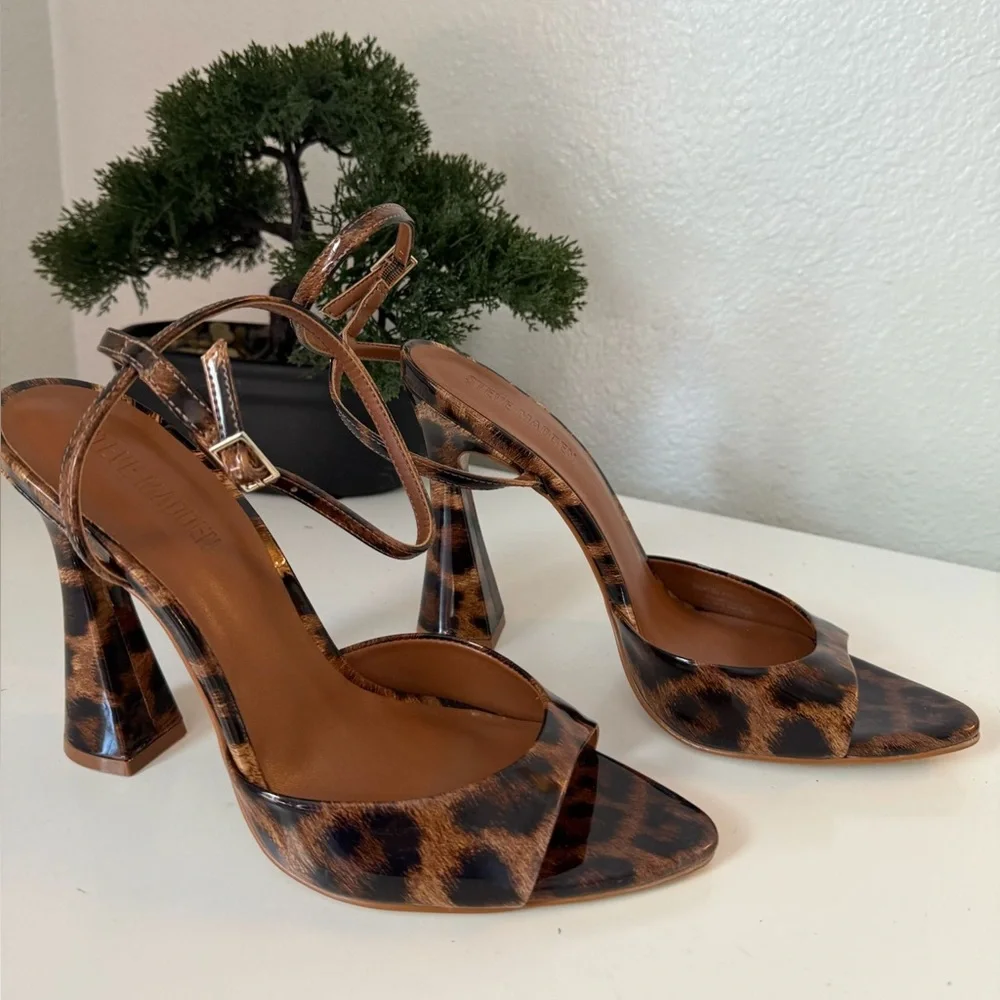 Steve Madden Leopard Print Slippers - Picture 3 of 7